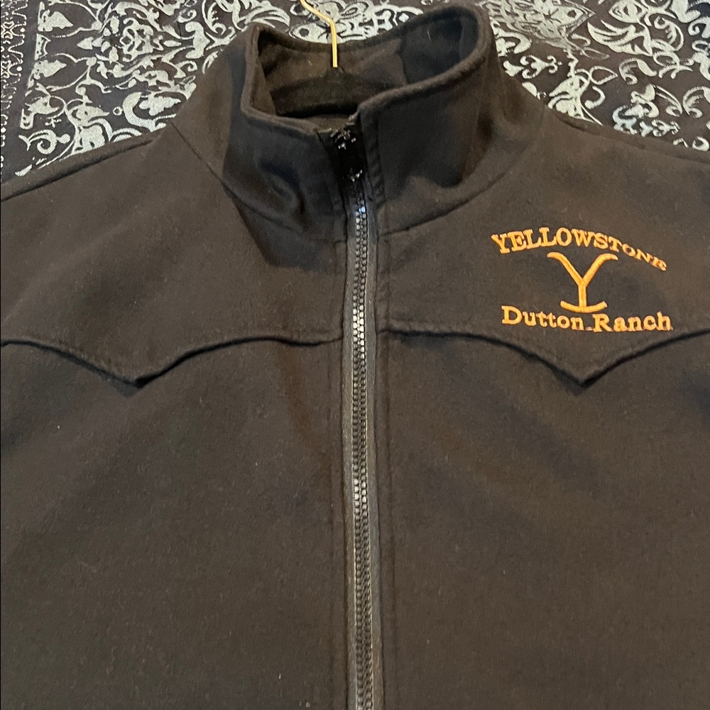 Yellowstone Dutton Ranch Black Vest - image 7